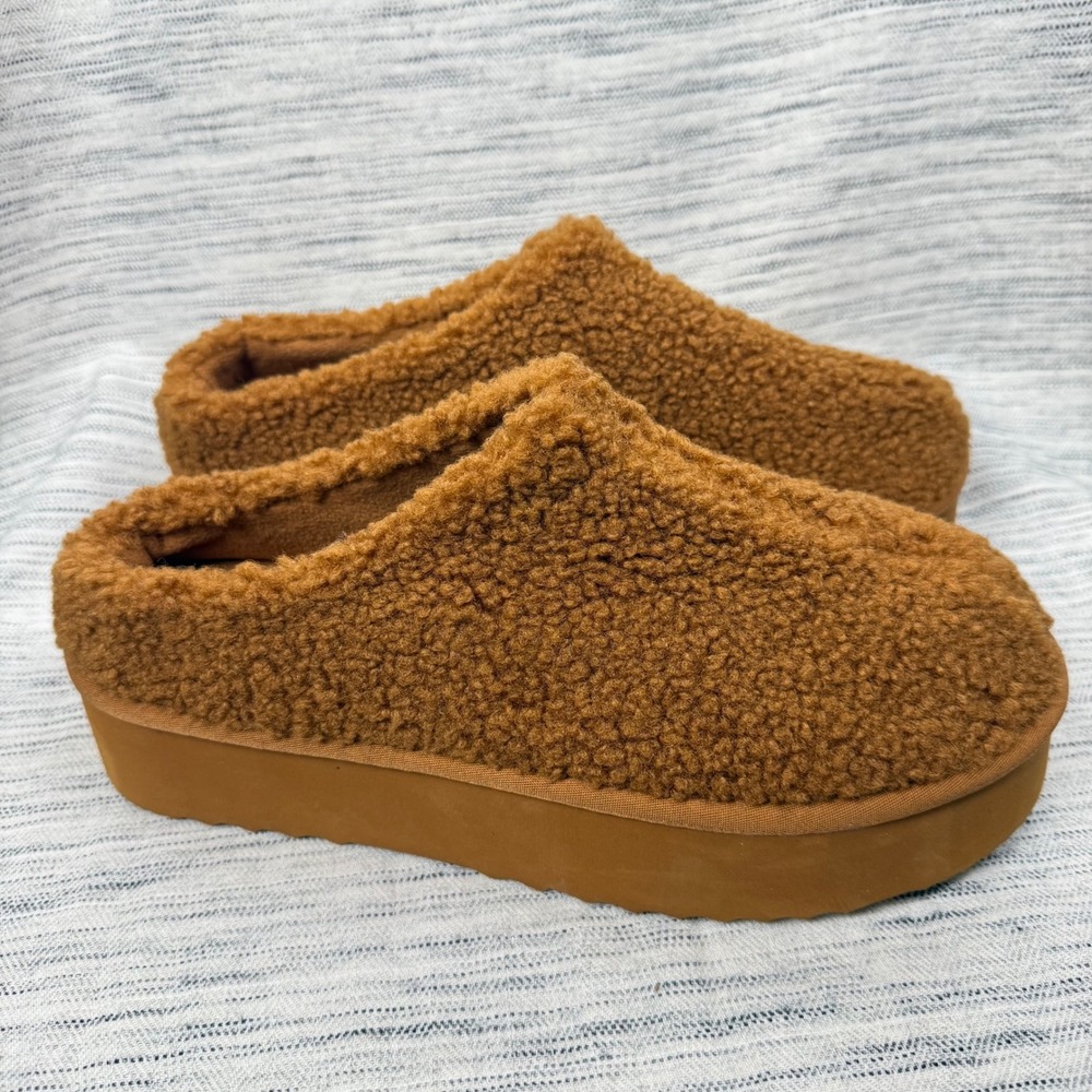 NEW Beach by Matisse Lowkey Sherpa Platform Slip On Mules Size 8 Loungewear Cozy